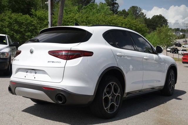 2022 Alfa Romeo Stelvio Ti AWD