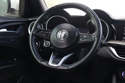 2022 Alfa Romeo Stelvio Ti AWD