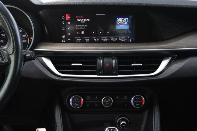 2022 Alfa Romeo Stelvio Ti AWD