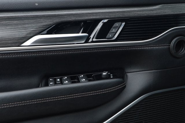 2023 Jeep Wagoneer L Series II