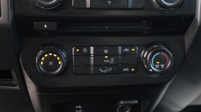 2016 Ford F-150 Base