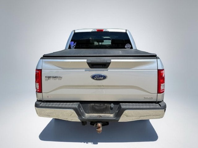 2016 Ford F-150 Base