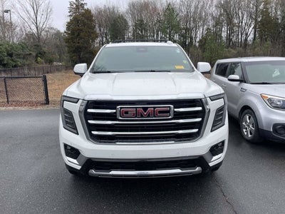 2025 GMC Yukon Elevation