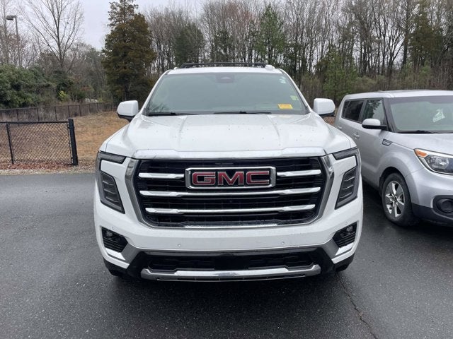 2025 GMC Yukon Elevation