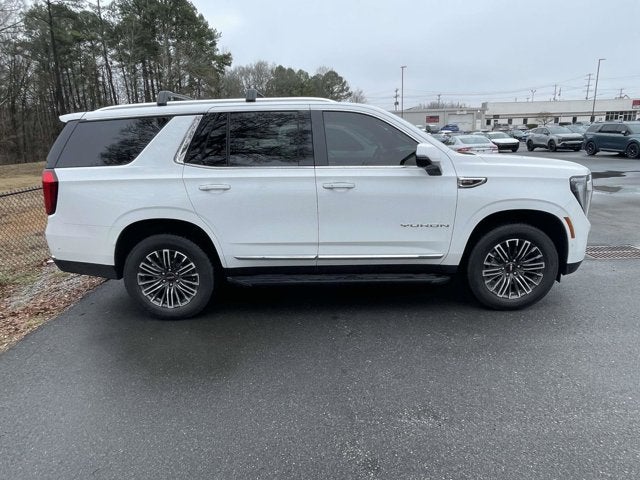 2025 GMC Yukon Elevation