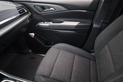 2025 Chevrolet Traverse FWD LT