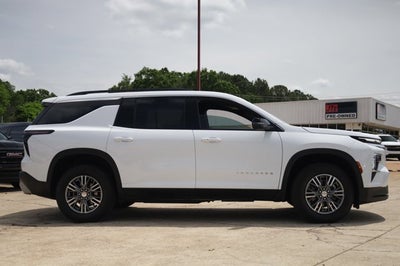 2025 Chevrolet Traverse FWD LT