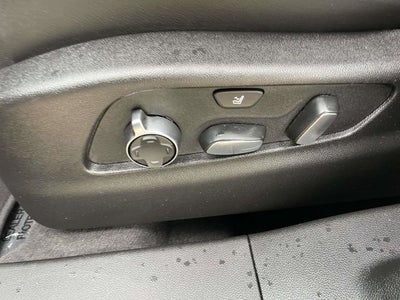 2024 Cadillac XT4 FWD Premium Luxury