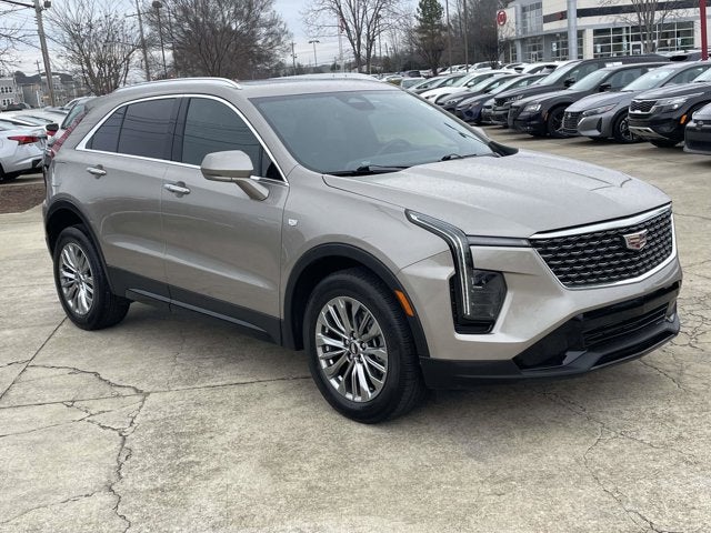 2024 Cadillac XT4 FWD Premium Luxury