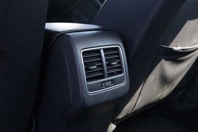 2013 Volkswagen Passat SE w/Sunroof