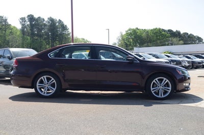 2013 Volkswagen Passat SE w/Sunroof
