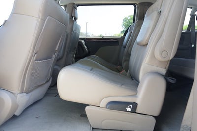 2013 Chrysler Town & Country Limited