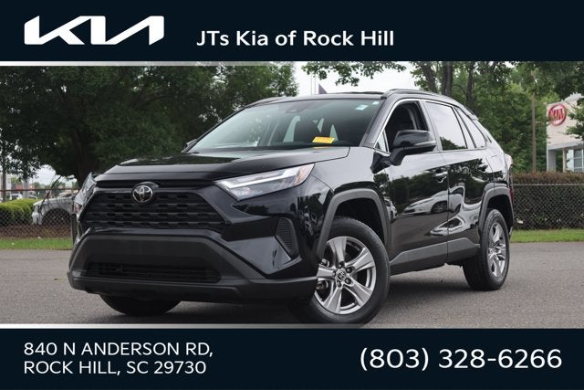 2022 Toyota RAV4 XLE