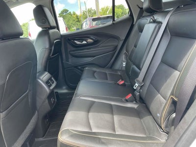 2022 GMC Terrain Base