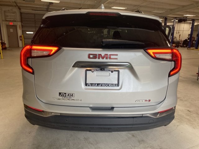 2022 GMC Terrain Base