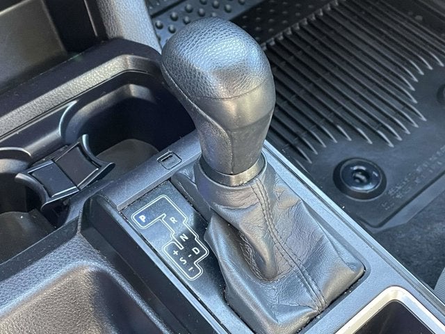 2022 Toyota Tacoma 2WD SR