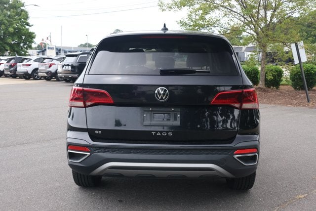 2024 Volkswagen Taos SE