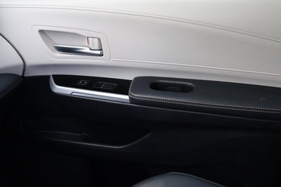 2025 Toyota Sienna Platinum