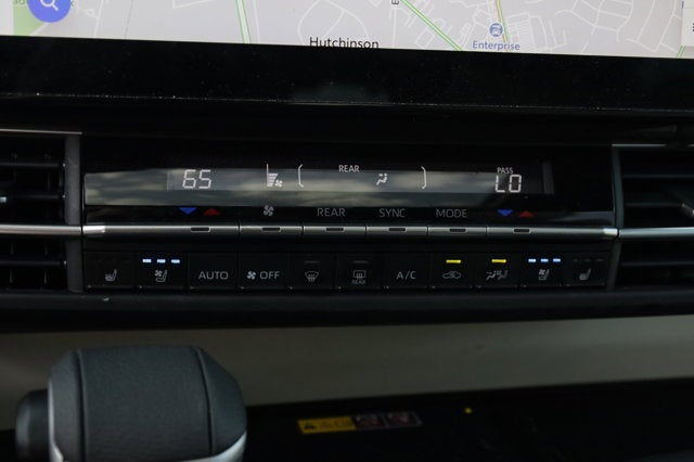 2025 Toyota Sienna Platinum