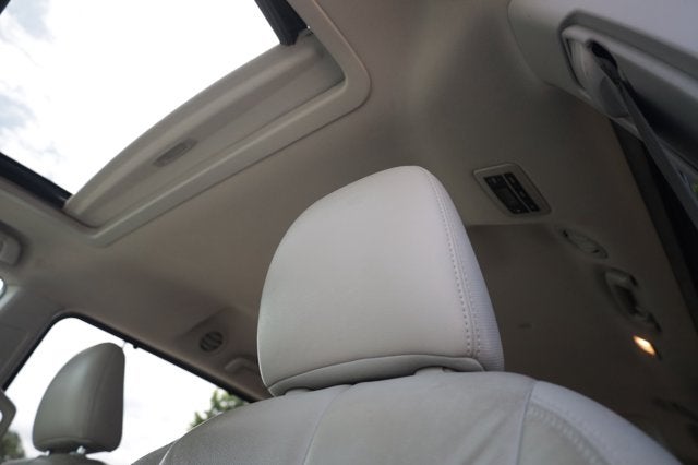2014 Toyota Sienna XLE AAS