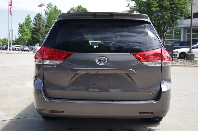 2014 Toyota Sienna XLE AAS