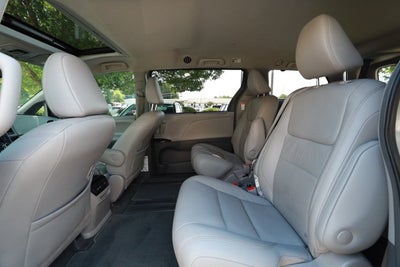 2019 Toyota Sienna XLE