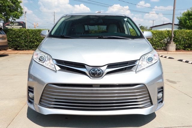 2019 Toyota Sienna XLE
