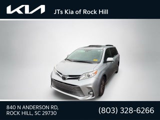 2019 Toyota Sienna XLE