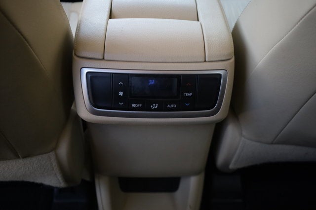 2019 Toyota Highlander LE Plus