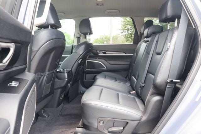 2024 Kia Telluride LX