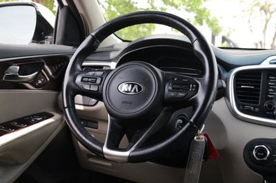 2018 Kia Sorento LX