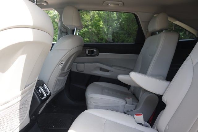 2023 Kia Sorento EX
