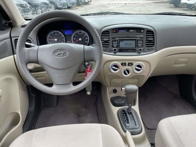 2010 Hyundai Accent GLS