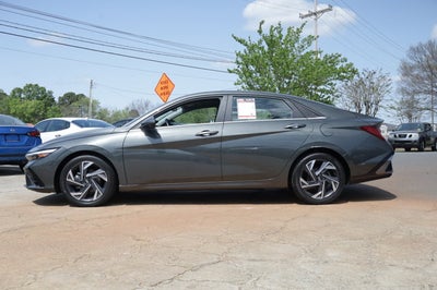 2024 Hyundai Elantra Limited