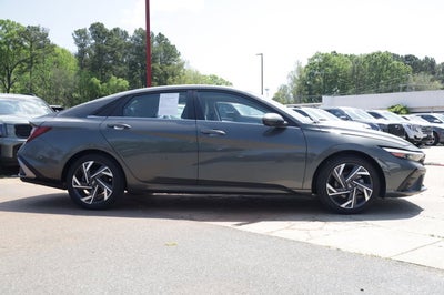 2024 Hyundai Elantra Limited