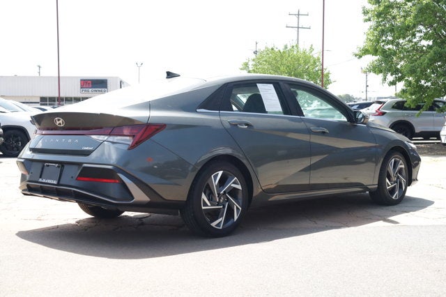 2024 Hyundai Elantra Limited