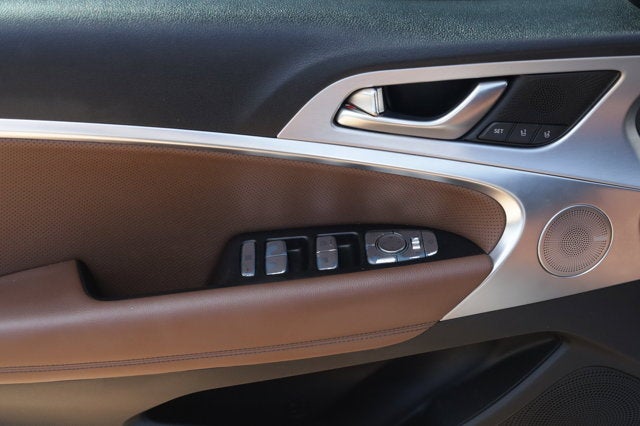 2020 Genesis G70 2.0T