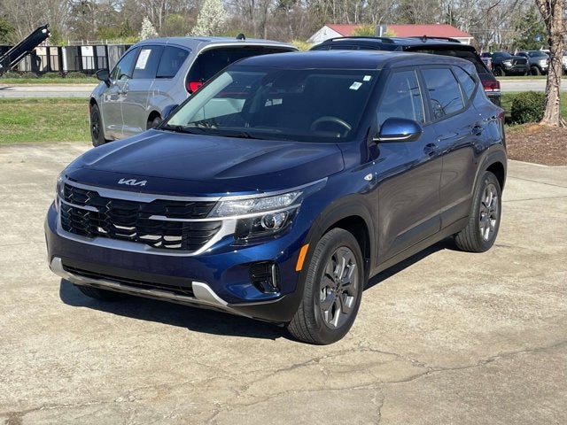 2025 Kia Seltos LX