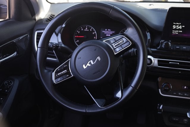 2023 Kia Seltos EX
