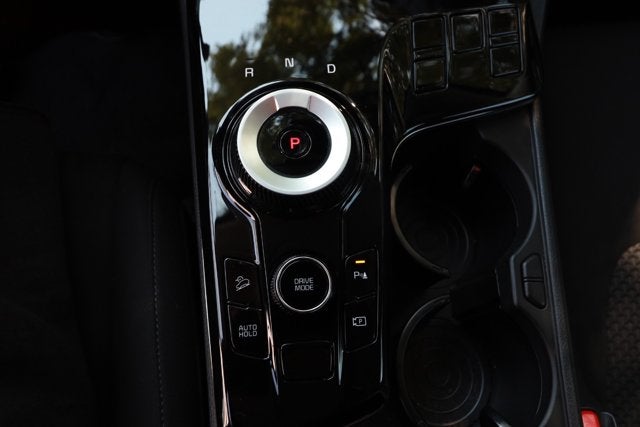 2025 Kia Sportage Hybrid LX