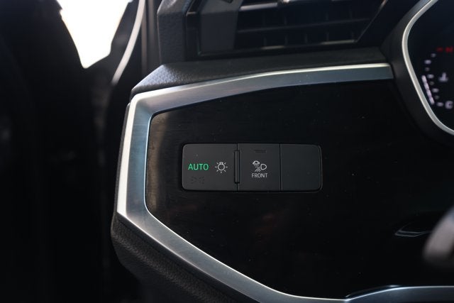 2024 Audi Q3 S line Premium