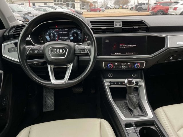 2023 Audi Q3 S line Premium