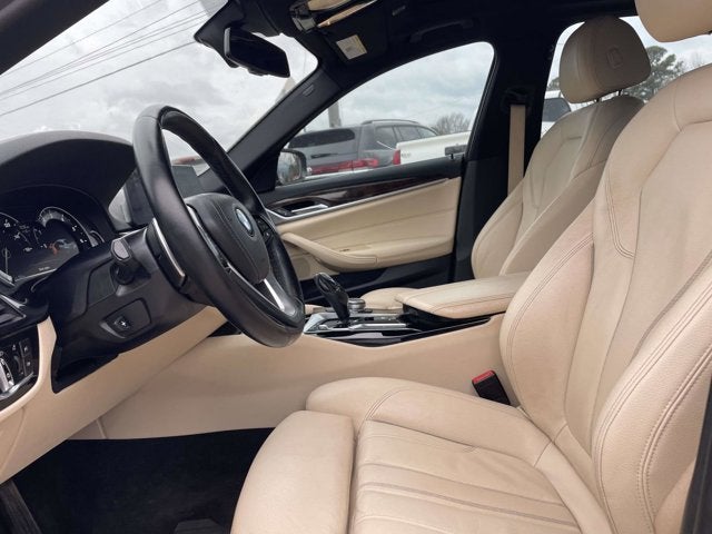 2018 BMW 5 Series 540i