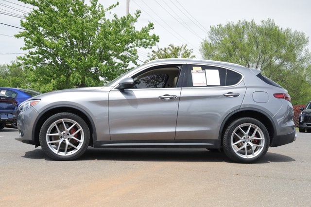 2019 Alfa Romeo Stelvio Ti Lusso