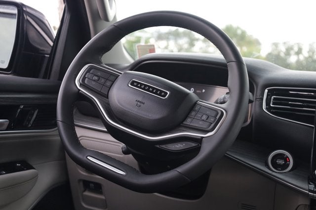 2024 Jeep Wagoneer L Series II