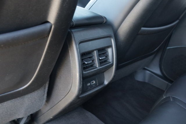 2024 Cadillac XT4 AWD Premium Luxury