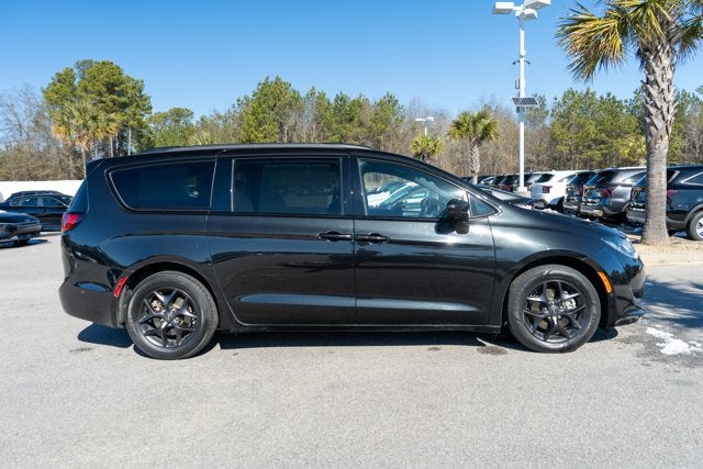 2020 Chrysler Pacifica Touring L Plus