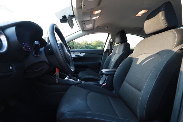 2022 Kia Forte FE