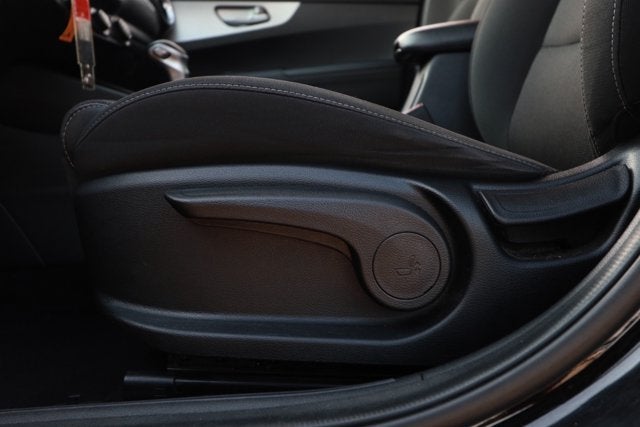 2022 Kia Forte FE