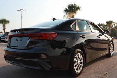 2022 Kia Forte FE